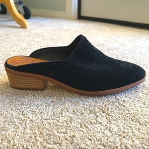 NWOT Zodiac Mules
